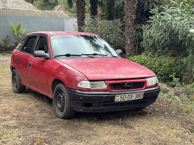Opel Astra 1997, 324,000 km - 1.8 l - Bakı