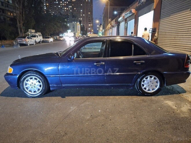 Mercedes C 200 1998, 332,876 km - 2.2 l - Bakı