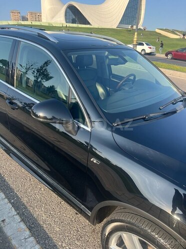 Volkswagen Touareg 2012, 127,000 km - 3.6 l - Bakı