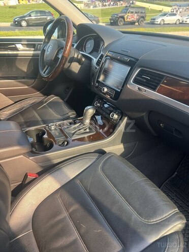 Volkswagen Touareg 2012, 127,000 km - 3.6 l - Bakı