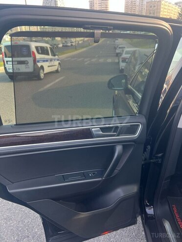 Volkswagen Touareg 2012, 127,000 km - 3.6 l - Bakı