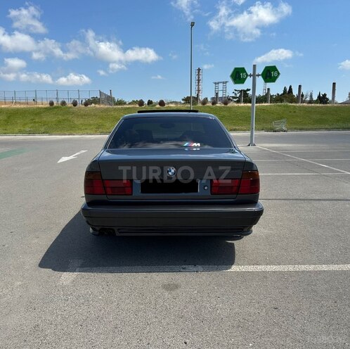 BMW 520 1994, 300,000 km - 2.0 l - Bakı