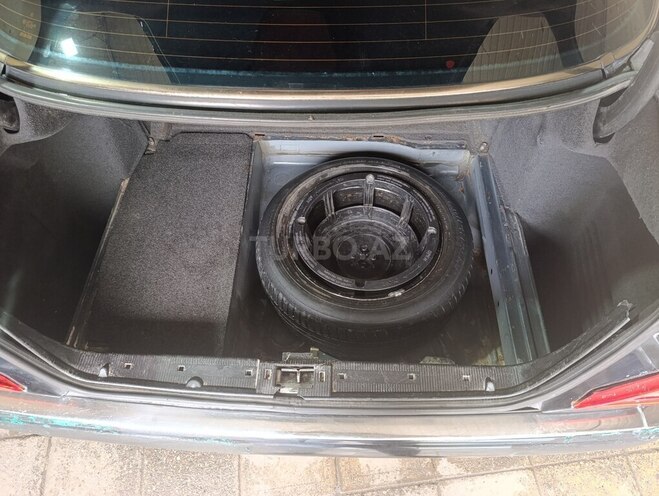 Mercedes E 230 1996, 225,000 km - 2.3 l - Bakı