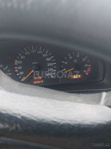 Mercedes E 230 1996, 320,000 km - 2.3 л - Mingəçevir