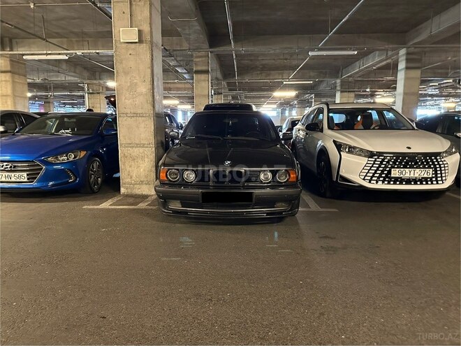 BMW 520 1994, 300,000 km - 2.0 l - Bakı
