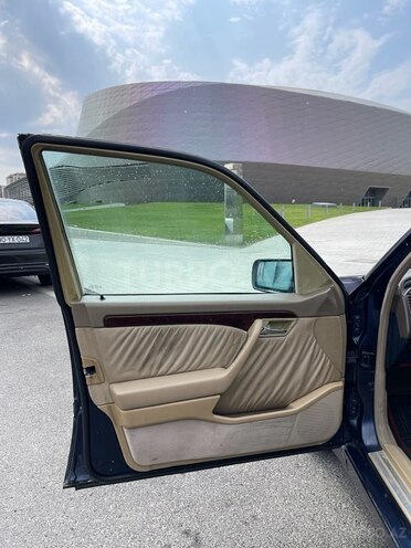 Mercedes C 220 1996, 436,000 km - 2.2 л - Bakı