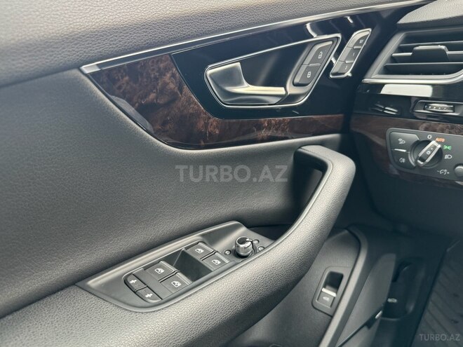 Audi Q7 2019, 81,000 km - 2.0 л - Bakı