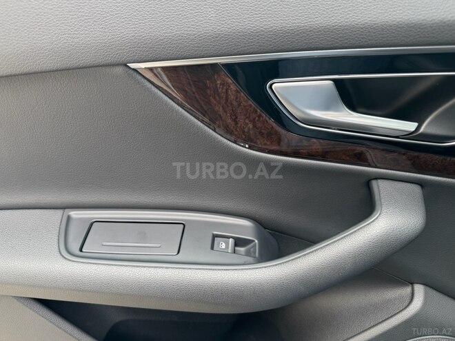 Audi Q7 2019, 81,000 km - 2.0 л - Bakı