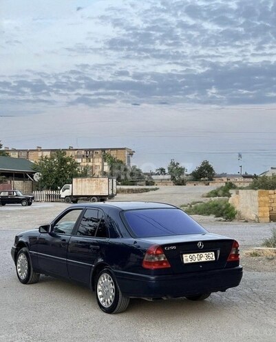 Mercedes C 180 1995, 256,000 km - 1.8 л - Bakı