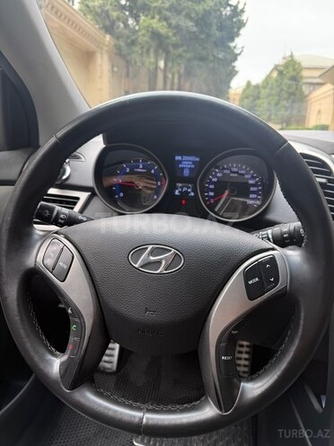 Hyundai i30 2013, 220,000 km - 1.6 л - Bakı