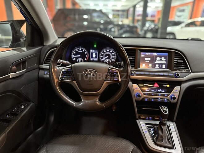Hyundai Elantra 2017, 120,000 km - 2.0 l - Sumqayıt