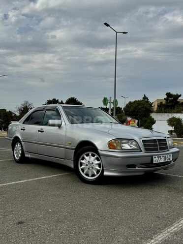 Mercedes C 220 2000, 407,000 km - 2.2 l - Bakı