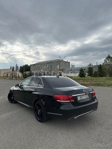 Mercedes E 220 2014, 290,000 km - 2.1 l - Bakı