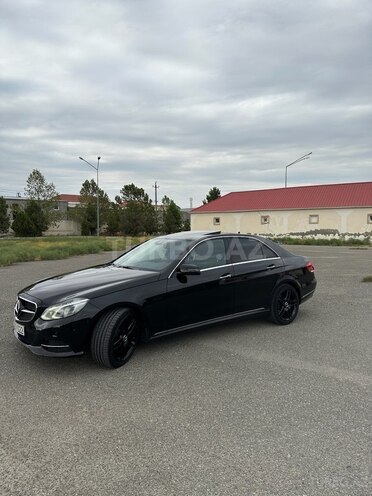 Mercedes E 220 2014, 290,000 km - 2.1 l - Bakı