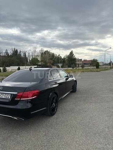 Mercedes E 220 2014, 290,000 km - 2.1 l - Bakı