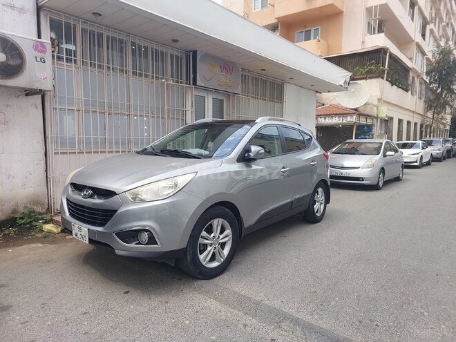 Hyundai ix35 2011, 253,137 km - 2.0 l - Bakı