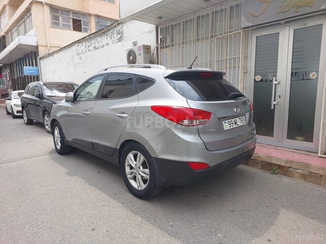 Hyundai ix35 2011, 253,137 km - 2.0 l - Bakı
