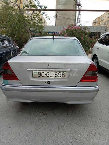 Mercedes C 220 1994, 42,500 km - 2.2 l - Sumqayıt