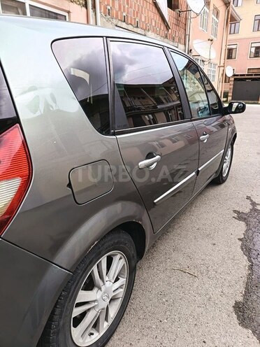 Renault Scenic 2005, 445,000 km - 1.5 l - Qusar