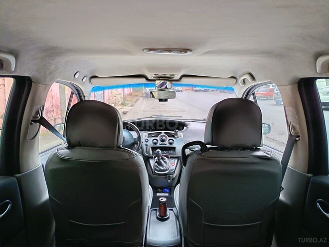 Renault Scenic 2005, 445,000 km - 1.5 l - Qusar