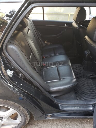 Toyota Avensis 2007, 234,000 km - 2.0 l - Bakı