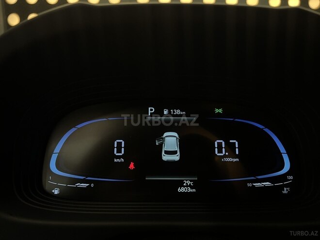 Hyundai Venue 2024, 6,800 km - 1.6 l - Bakı