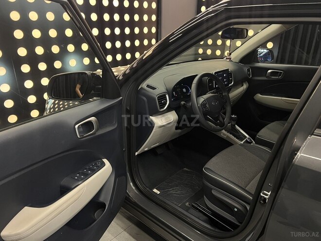 Hyundai Venue 2024, 6,800 km - 1.6 l - Bakı
