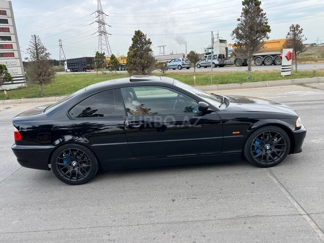 BMW 325 2001, 270,684 km - 2.5 l - Bakı