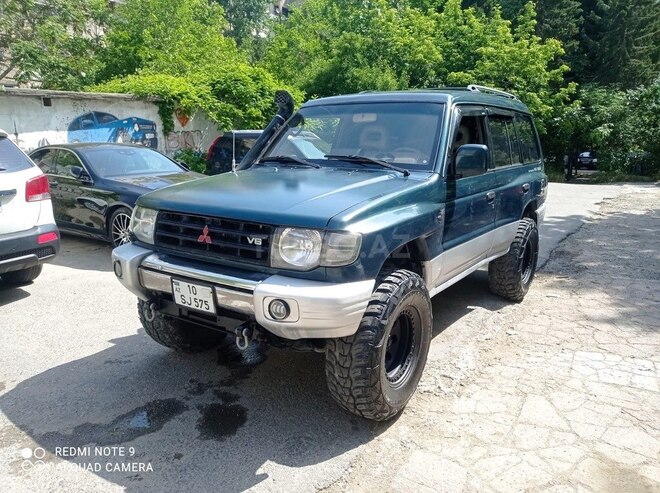 Mitsubishi Pajero 1999, 280,000 km - 3.5 l - Bakı