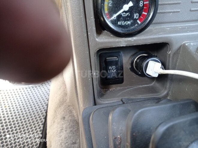 Mitsubishi Pajero 1999, 280,000 km - 3.5 l - Bakı