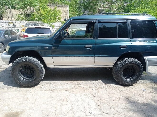 Mitsubishi Pajero 1999, 280,000 km - 3.5 l - Bakı