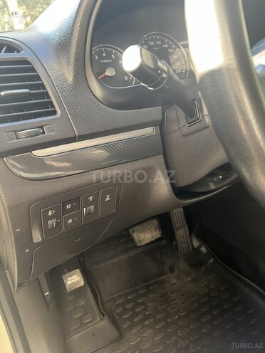 Hyundai Santa Fe 2010, 194,000 km - 2.4 l - Bakı