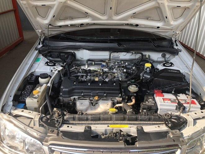 Nissan Sunny 2009, 481,000 km - 1.6 l - Gəncə