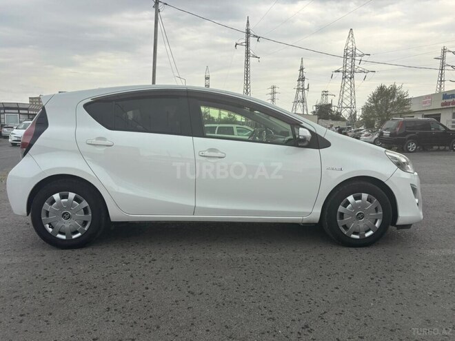 Toyota Aqua 2016, 139,000 km - 1.5 l - Sumqayıt