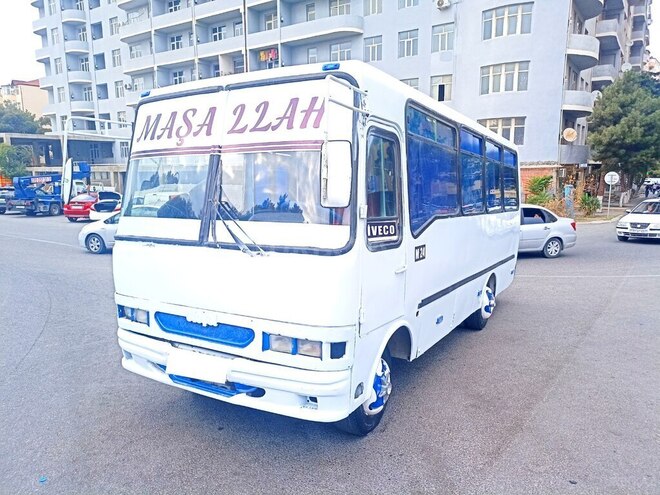 Iveco Otoyol 2006, 295,650 km - 3.9 l - Bakı