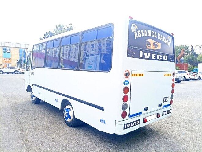 Iveco Otoyol 2006, 295,650 km - 3.9 l - Bakı
