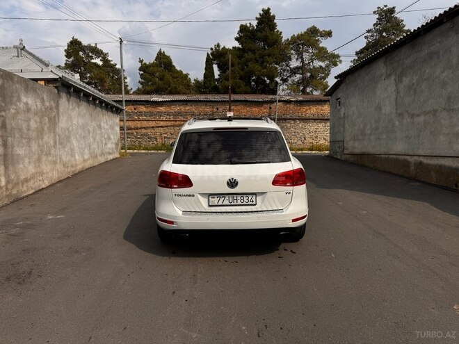 Volkswagen Touareg 2012, 147,000 km - 3.6 l - Qax
