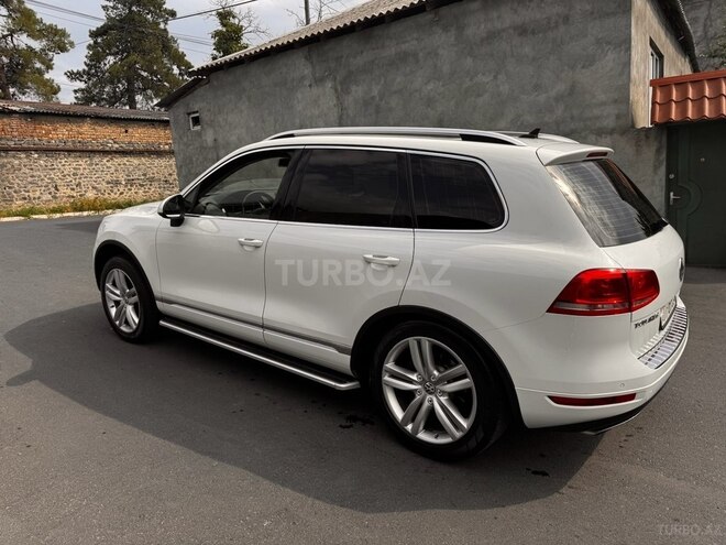 Volkswagen Touareg 2012, 147,000 km - 3.6 l - Qax