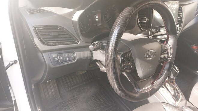 Hyundai Accent 2021, 140,000 km - 1.6 л - Bakı