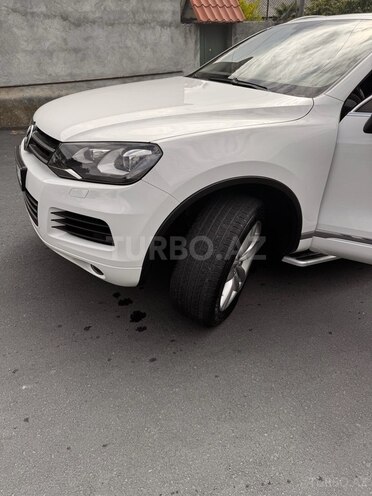 Volkswagen Touareg 2012, 147,000 km - 3.6 l - Qax
