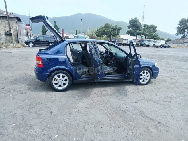 Opel Astra 2001, 385,300 km - 1.6 l - Şəki