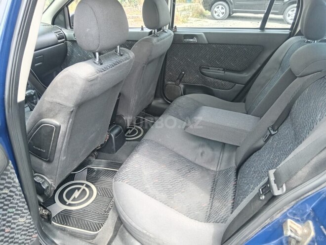 Opel Astra 2001, 385,300 km - 1.6 l - Şəki