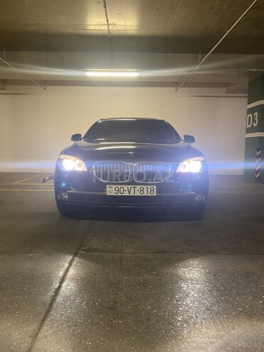 BMW 750 2010, 89,000 km - 4.4 л - Bakı