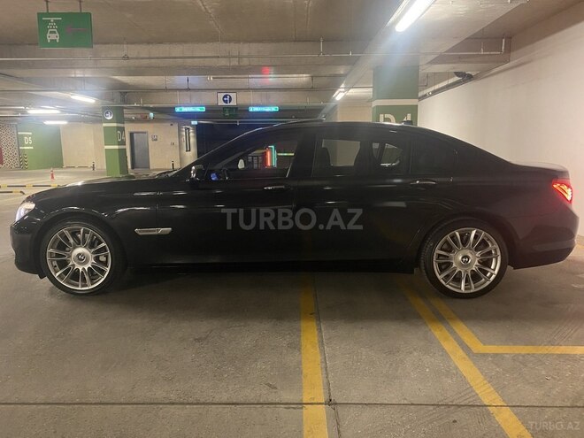 BMW 750 2010, 89,000 km - 4.4 л - Bakı