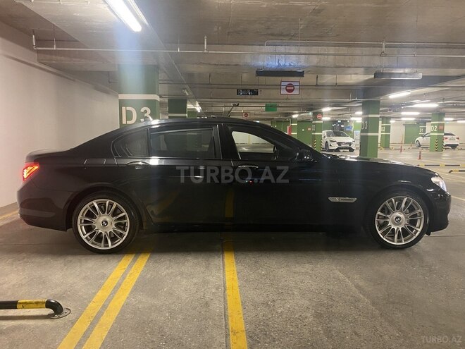 BMW 750 2010, 89,000 km - 4.4 л - Bakı