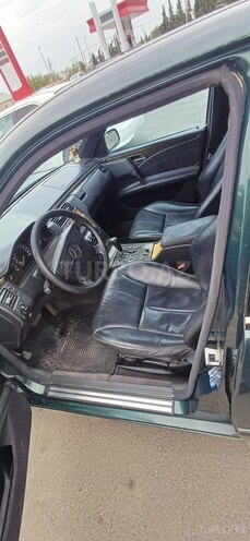 Mercedes E 240 1998, 342,160 km - 2.4 l - Ağcabədi