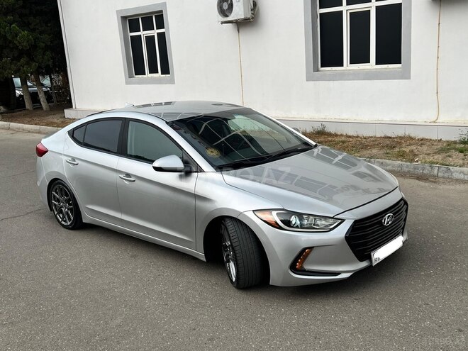 Hyundai Elantra 2017, 259,104 km - 2.0 l - Sumqayıt
