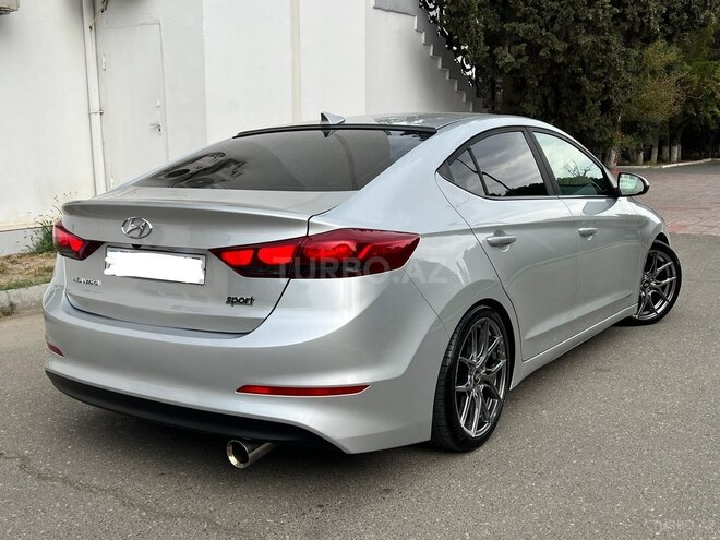 Hyundai Elantra 2017, 259,104 km - 2.0 l - Sumqayıt
