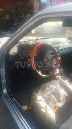 Mercedes E 280 1994, 350,000 km - 2.8 l - Bakı