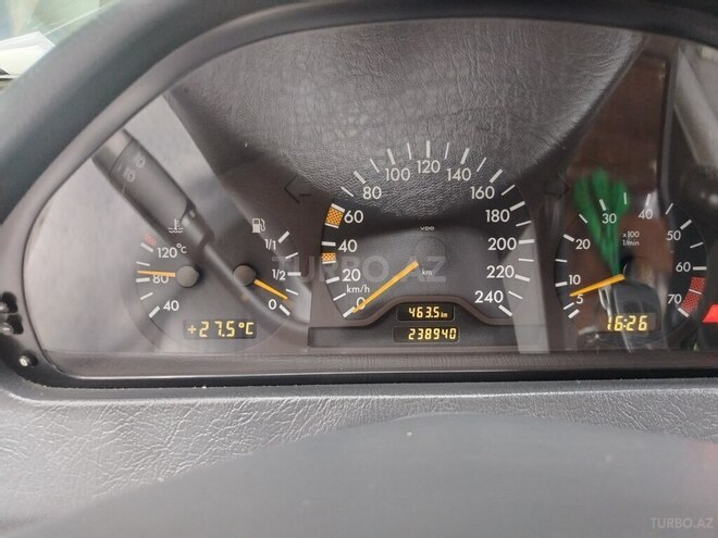 Mercedes C 180 1999, 238,000 km - 1.8 l - Bakı